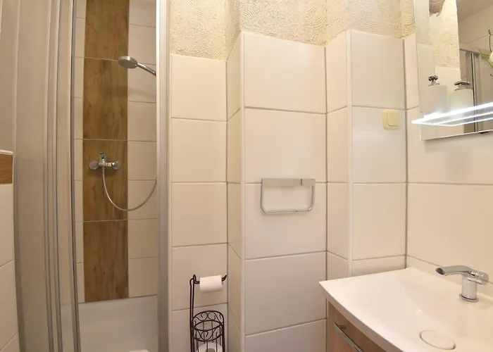 Weisser Brunnen Gæstehus 3*